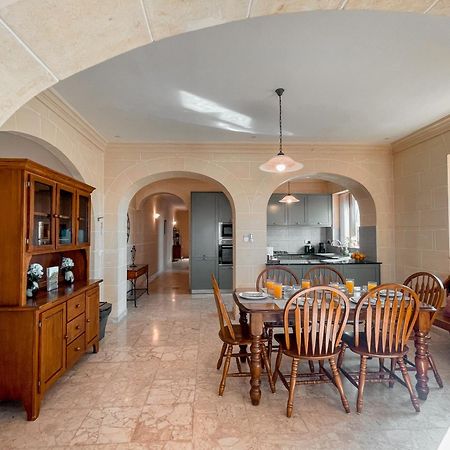 Villa Fieldend - Gozo Holiday Home Għarb Εξωτερικό φωτογραφία