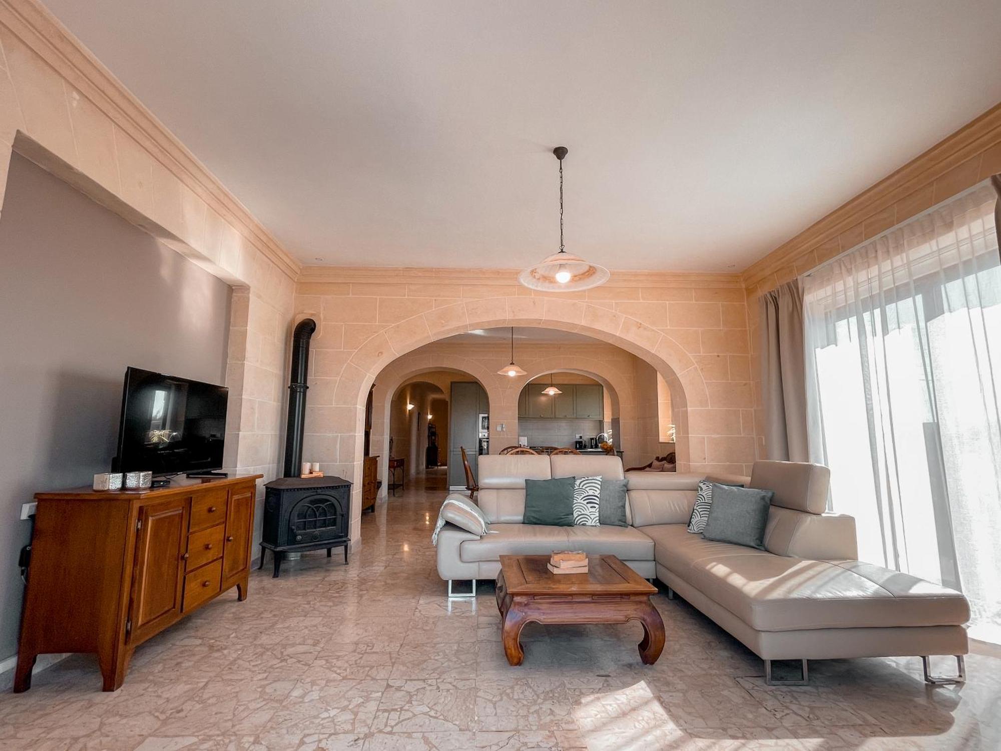 Villa Fieldend - Gozo Holiday Home Għarb Εξωτερικό φωτογραφία